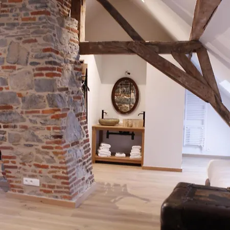 Maisons De Le Vieux Marronnier * ディナン