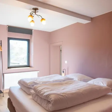 Spacious With Sunny Terrace